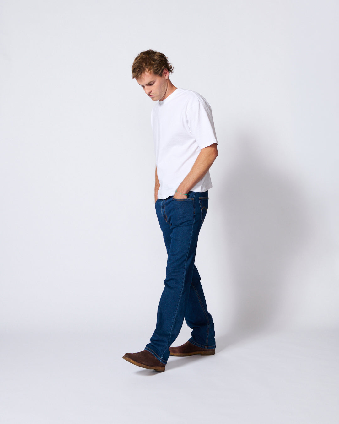 AMCO - Regular Fit Mid-Stone Wash Blue